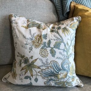 Pottery barn pillow cover
